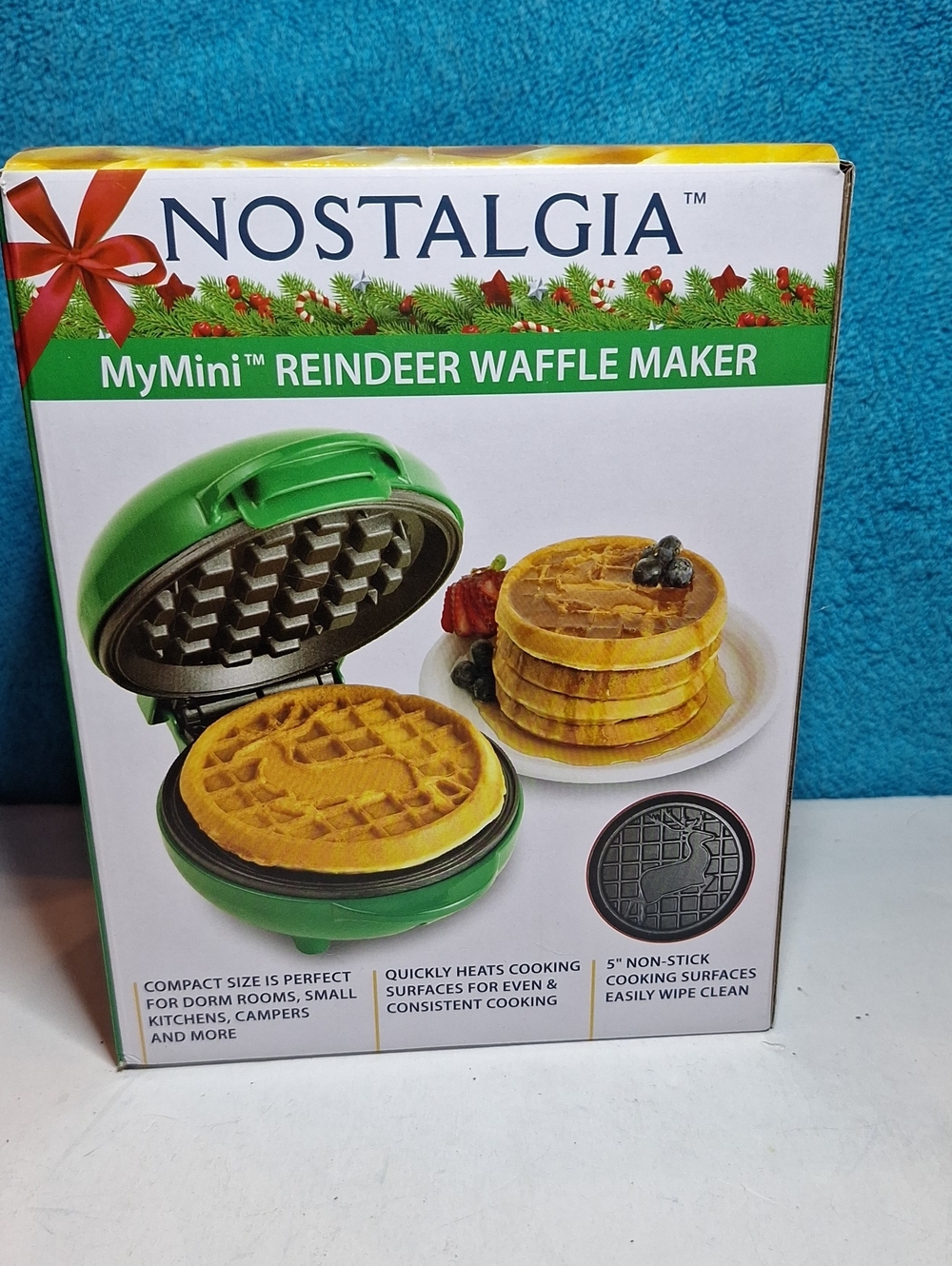 Nostalgia Mymini Waffle Maker Reindeer Edition - NEW